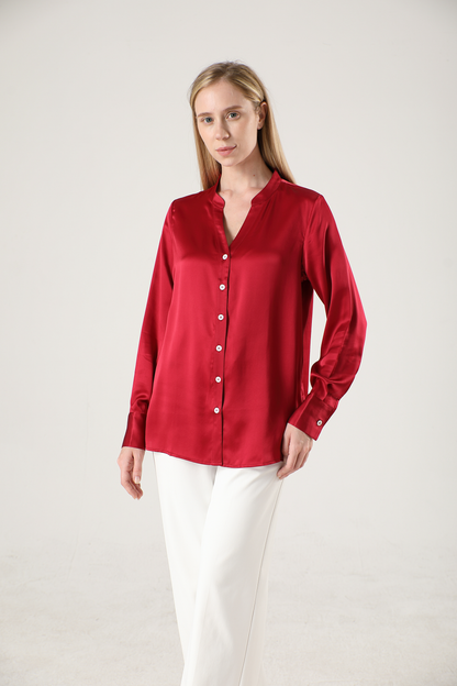 chemise en soie rouge