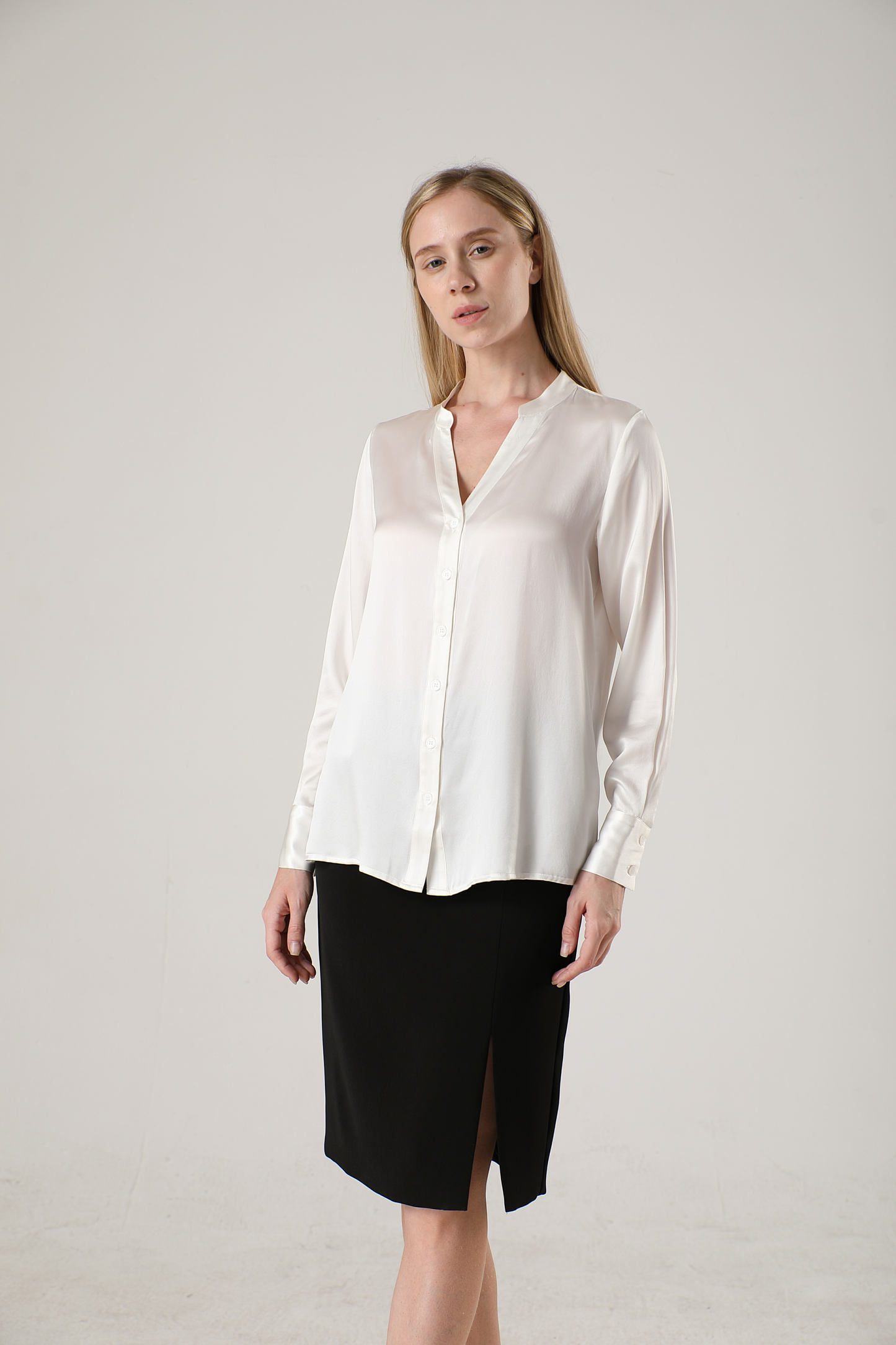 Women's silk blouse with mandarin collar