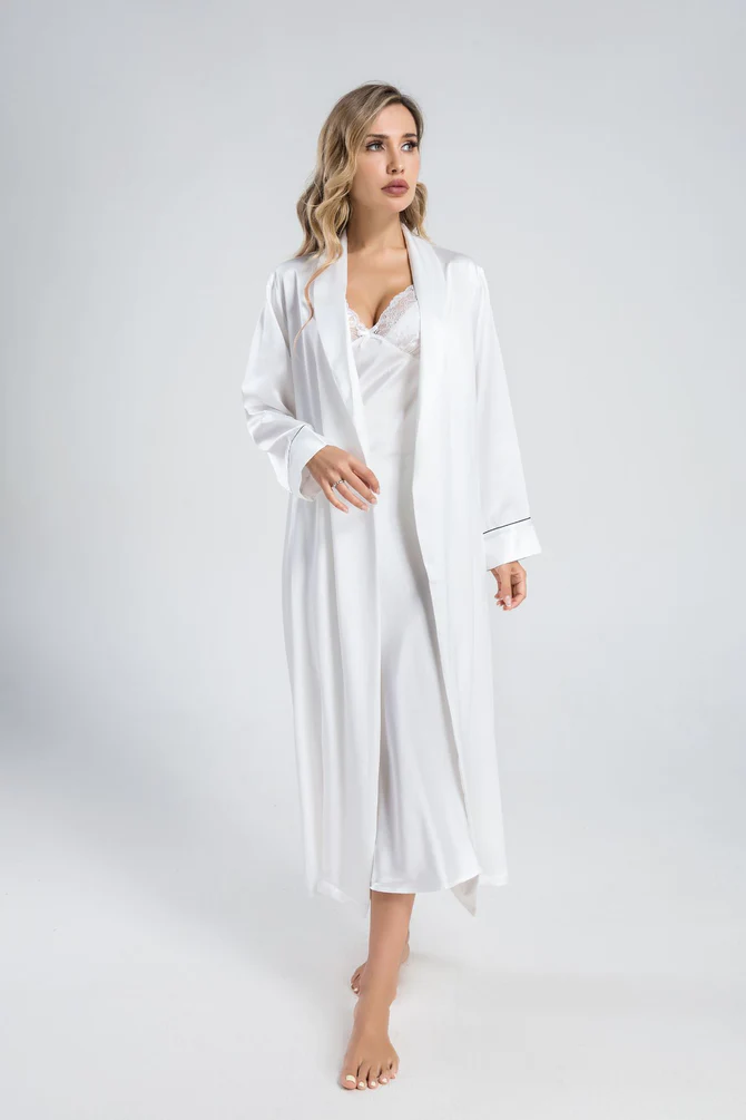 Long chic lace nightie and women's silk dressing gown set