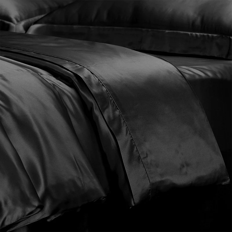 Parure de lit en gris 2 personnes 4 pièces 180x200